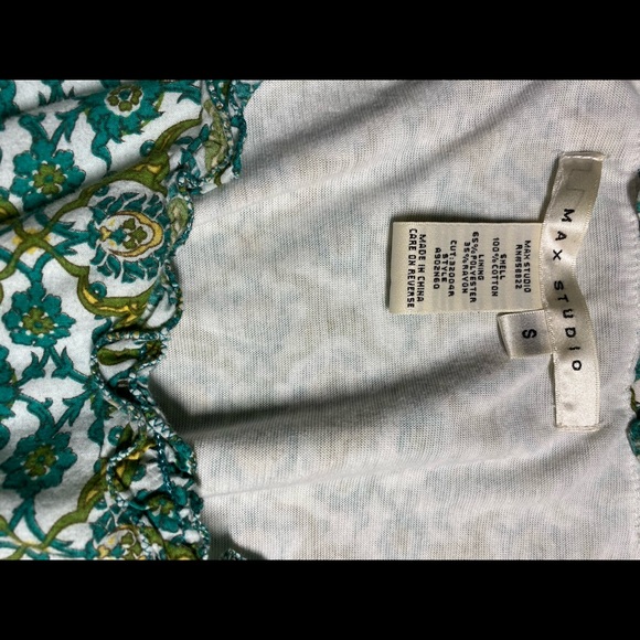 Summer dress - Picture 3 of 3